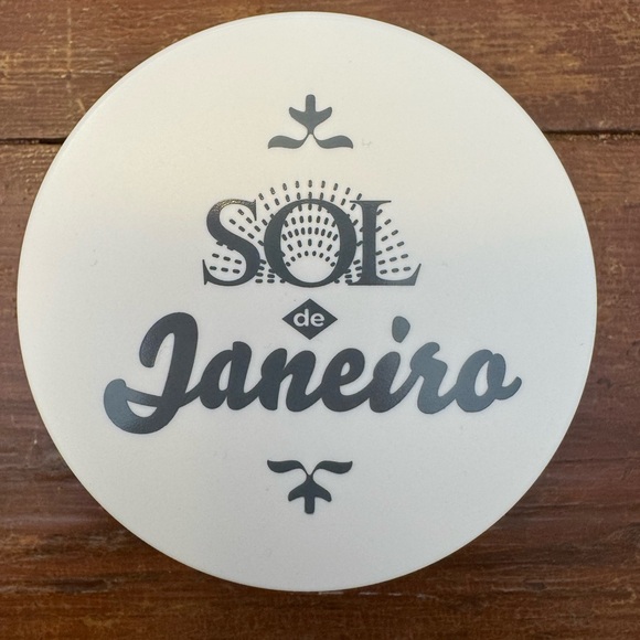 NWT Sol de Janeiro Brazilian Bum Bum Visibly Firming Refillable Body Cream - Picture 6 of 7